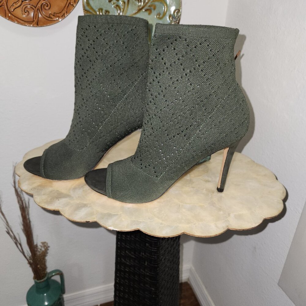 Steven By Steve Madden Olive Green, Netted Sock B… - image 3